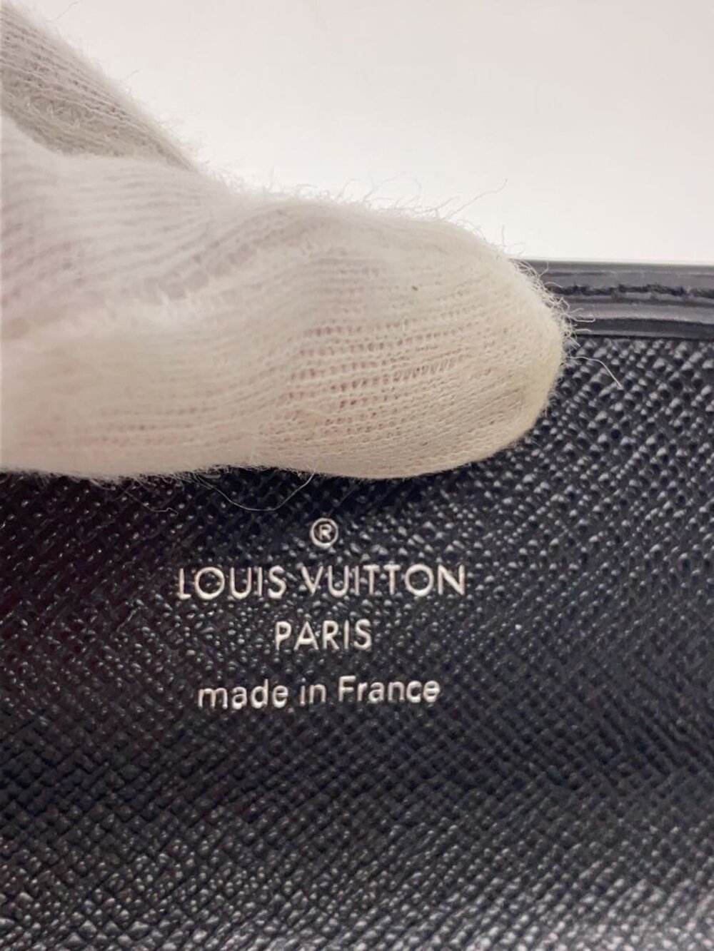 LOUIS VUITTON Multicles Black - Picture 3 of 5